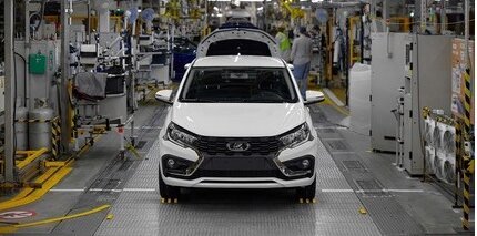 Петербургский автозавод начал отгрузки LADA Iskra